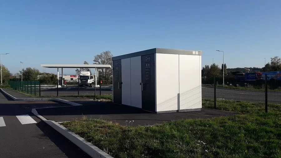 Sanitaires publics sur une aire d'autoroute