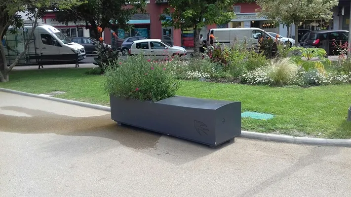 Jardinière banc