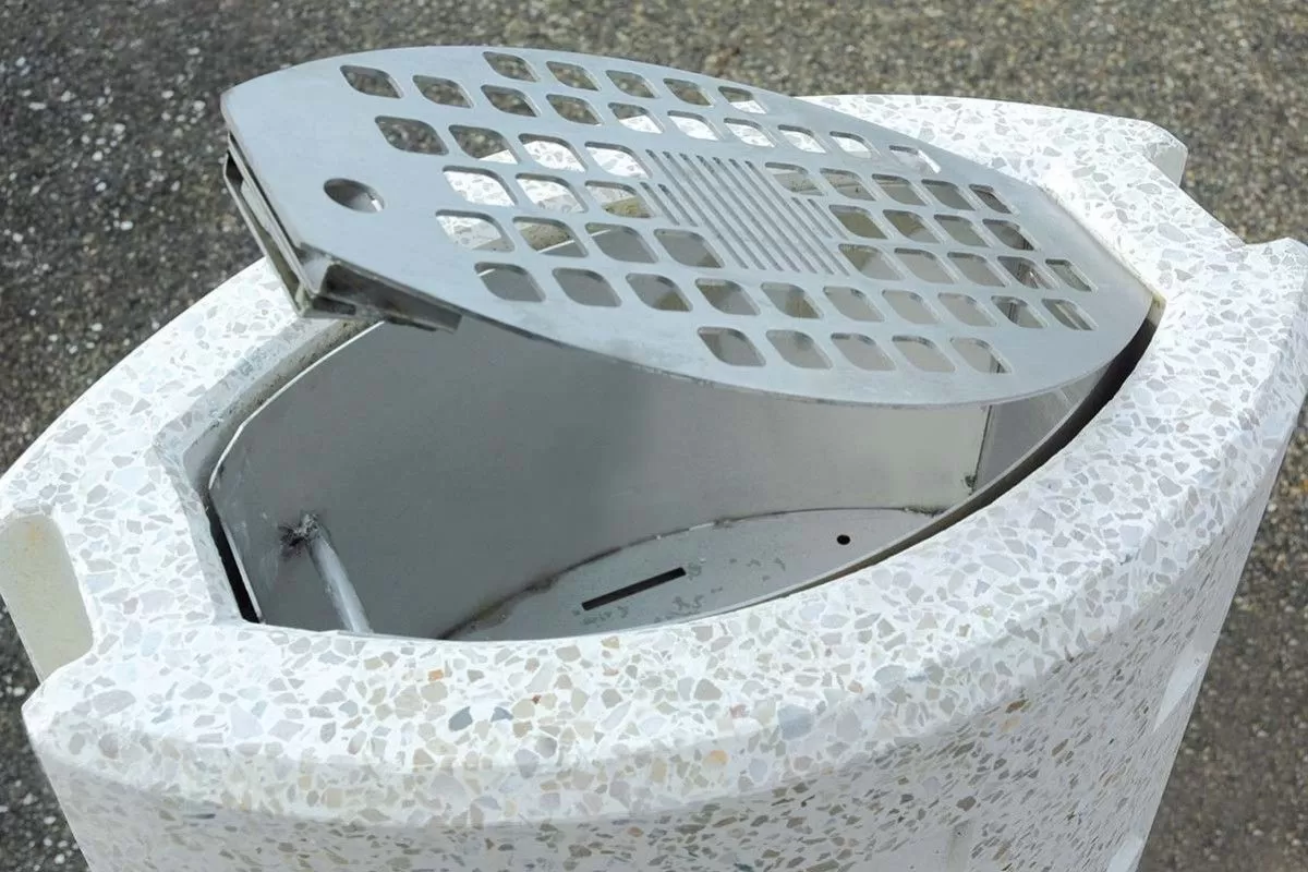 Public concrete ashtray AP80CEN
