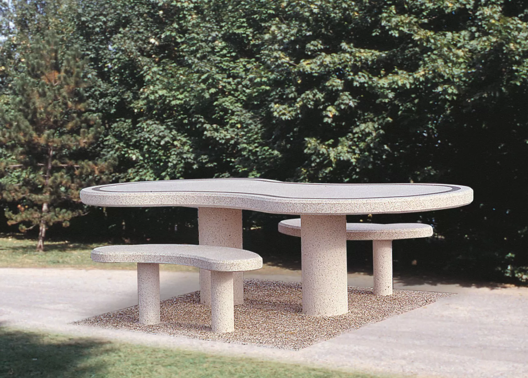 Ergonomic picnic table