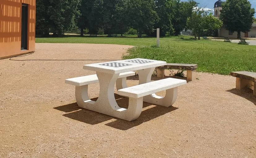 Table de jeux